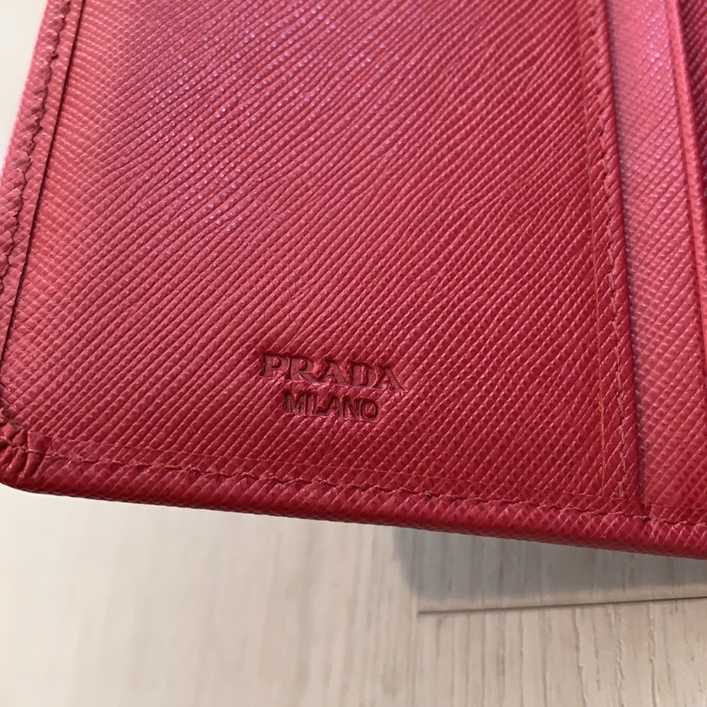 Prada Saffiano Leather wallet - Picture 6 of 17